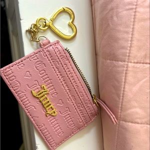 Juicy pink wallete